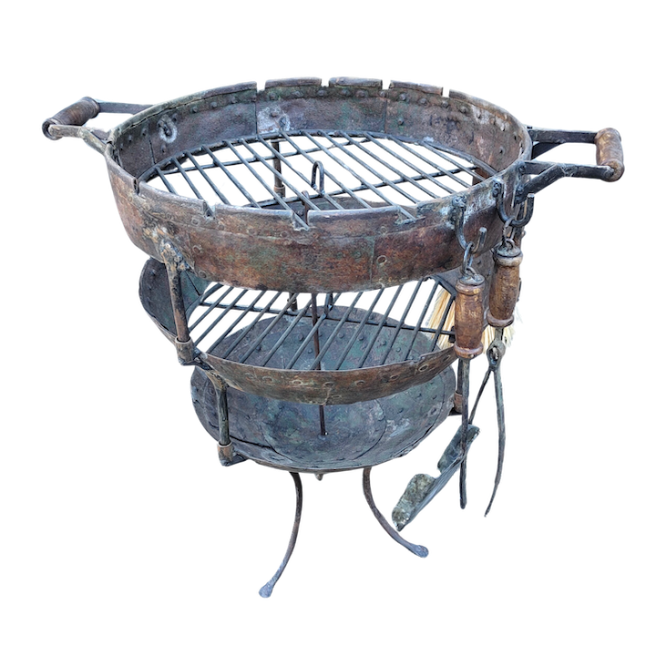 SMALL IRON BARBEQUE